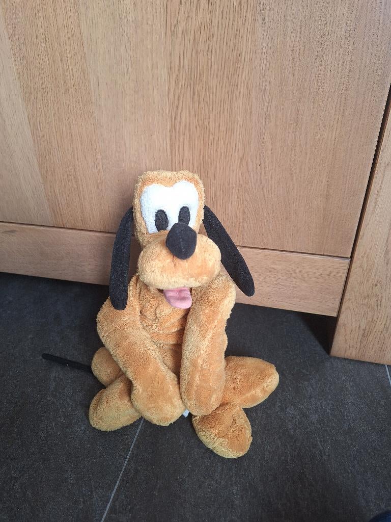 Pluto knuffel, Ophalen of Verzenden, Goofy of Pluto, Zo goed als nieuw, Knuffel