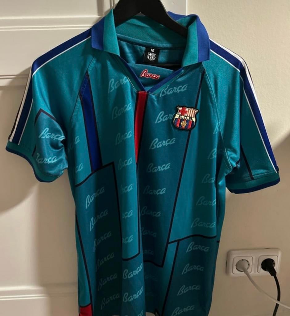 Retro Barcelona Shirt - Ronaldo/Ronaldinho Tijdperk, Maat M, Ophalen of Verzenden, Zo goed als nieuw, Shirt