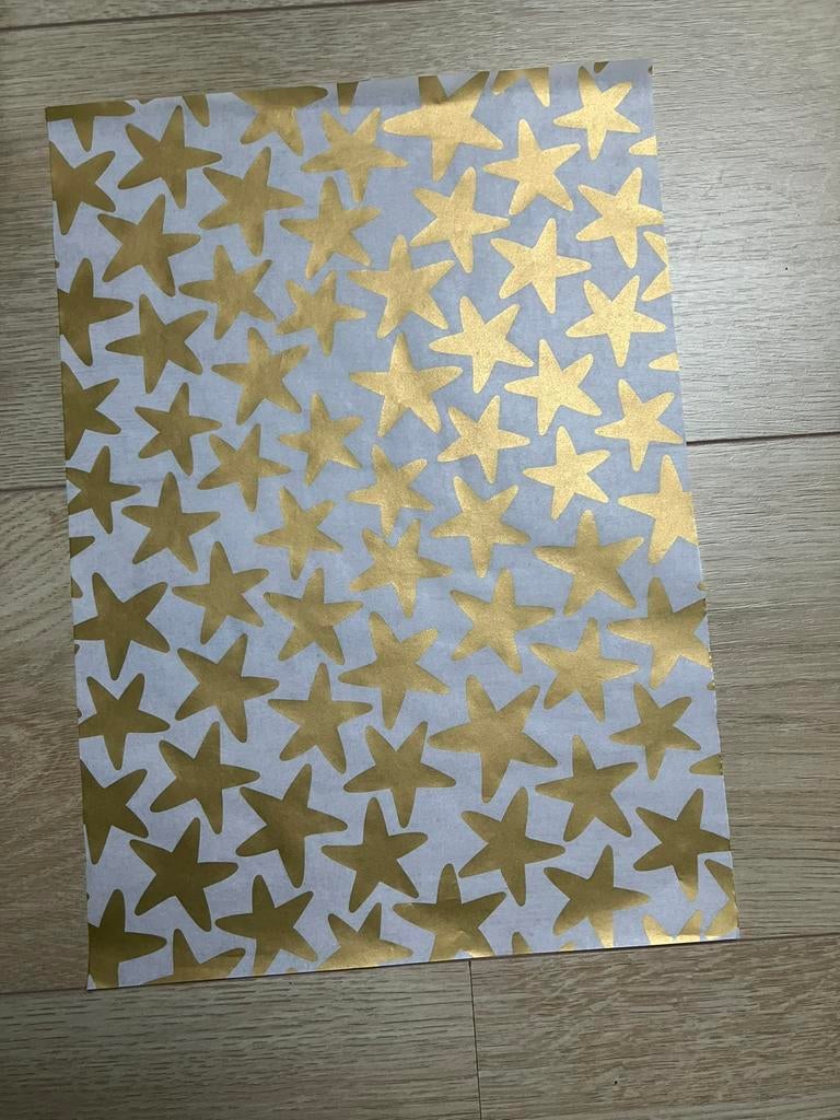 10 vellen vloeipapier gouden sterren, Ophalen of Verzenden, Nieuw
