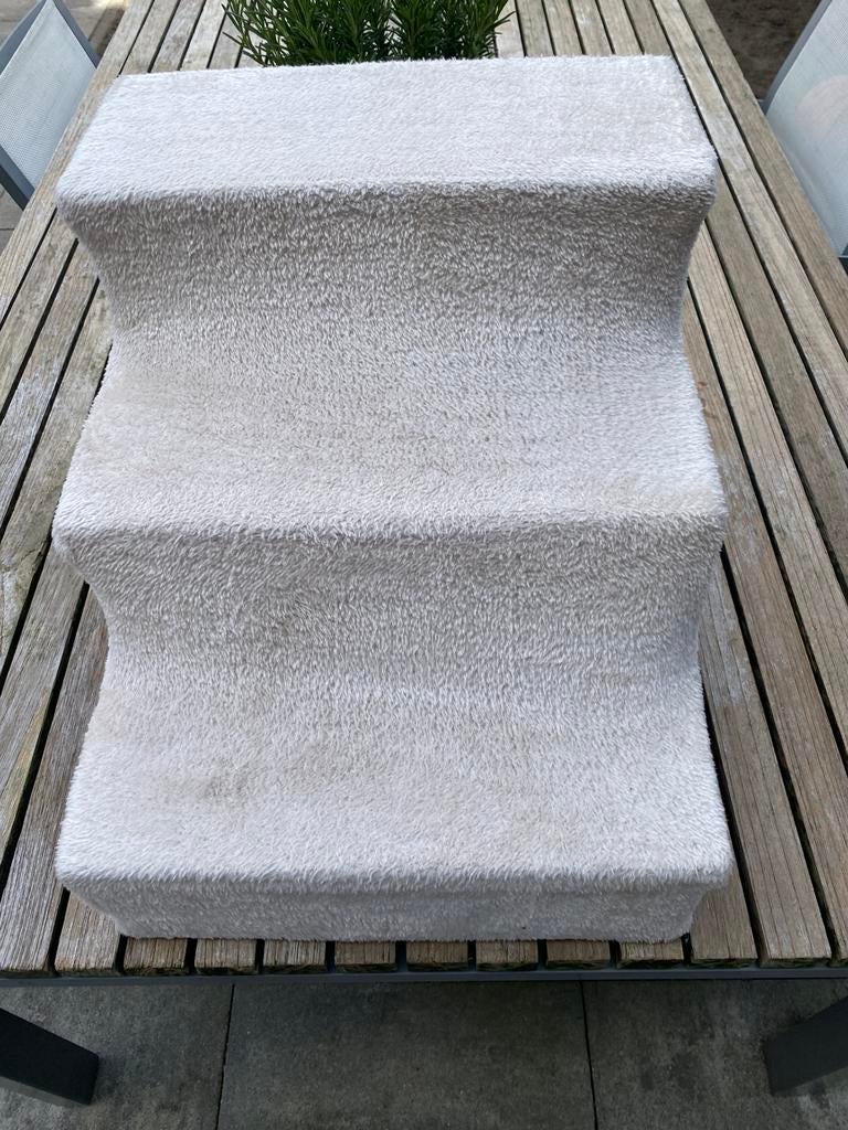 Hondentrap / opstapje – zacht en comfortabel, Ophalen of Verzenden, Zo goed als nieuw