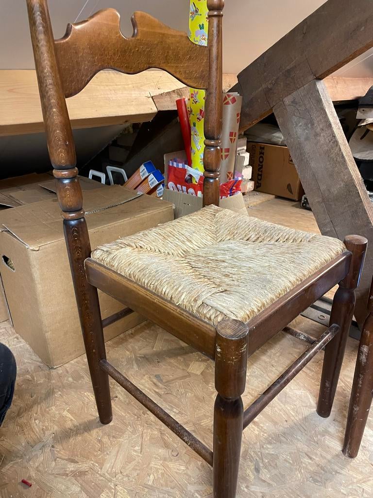 Set van 4 rustieke houten eetkamerstoelen met rieten zitting, Ophalen, Gebruikt, Bruin, Vier