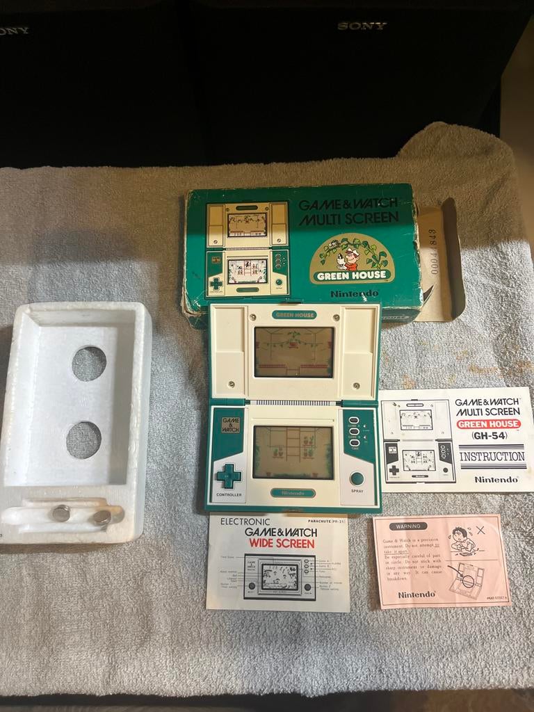 Nintendo Game & Watch Multi Screen Green House (GH-54), Overige genres, 1 speler, Ophalen of Verzenden, Zo goed als nieuw