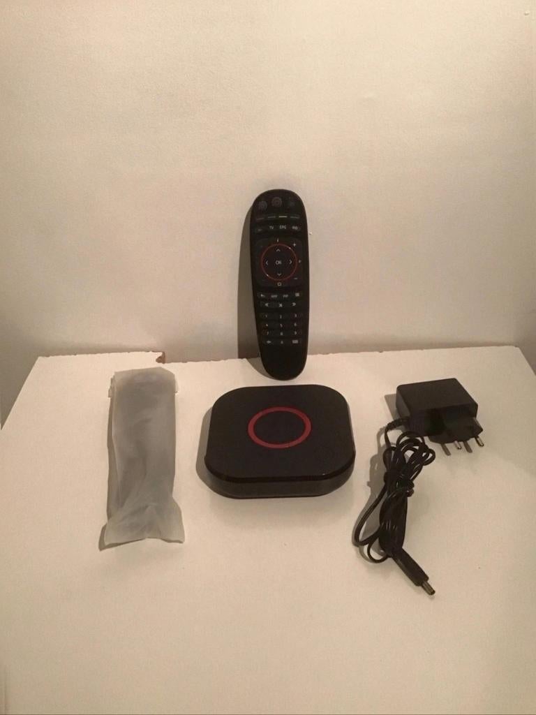 Infomir 544w3 IPTV Box, Ophalen of Verzenden, Zo goed als nieuw