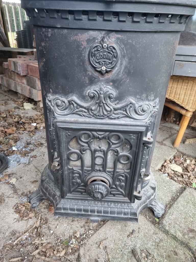 Antieke Godin Houtkachel - Vrijstaand, Gebruikt, Houtkachel, Ophalen of Verzenden, Vrijstaand