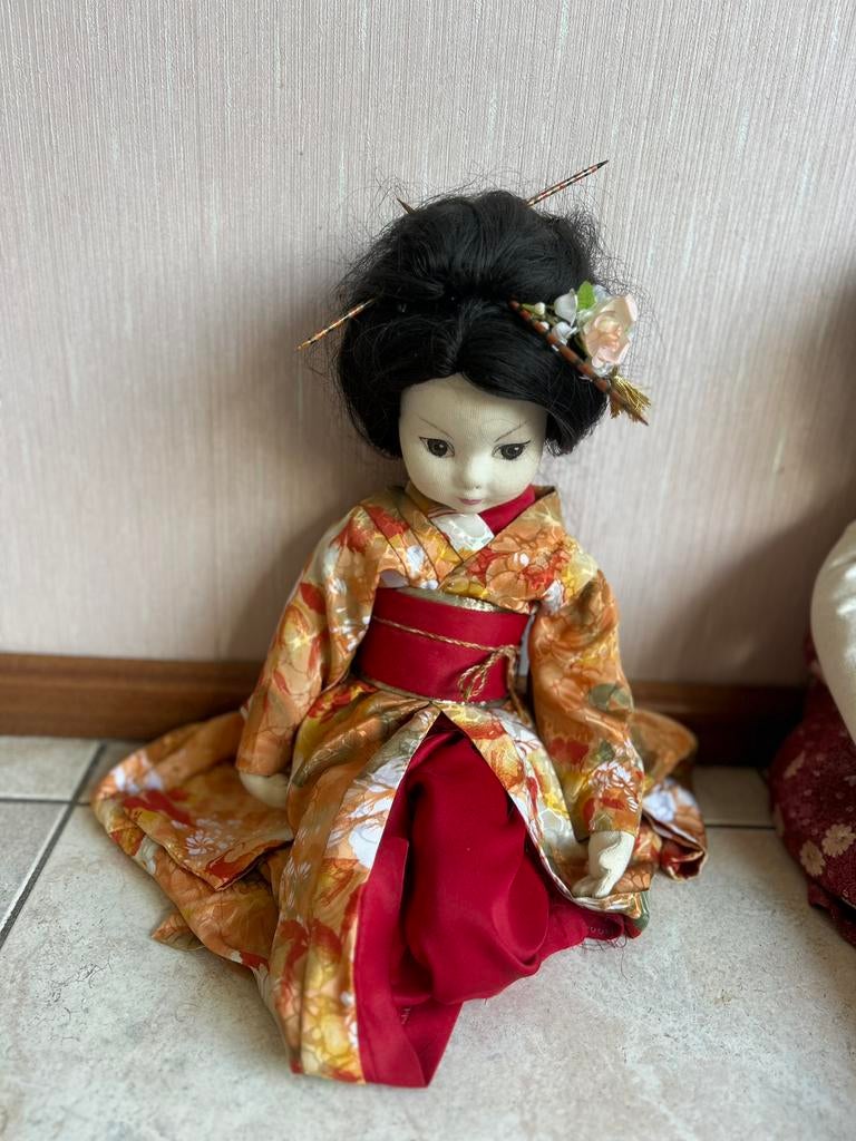 Handgemaakte pop Japanse, Ophalen of Verzenden, Zo goed als nieuw, Pop