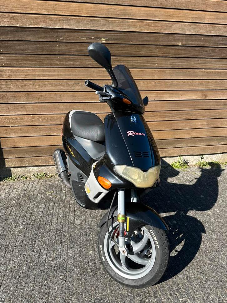 Gilera runner 172cc SD A1, Fietsen en Brommers, Scooters | Piaggio, Gebruikt, Overige modellen, Tweetakt, Ophalen