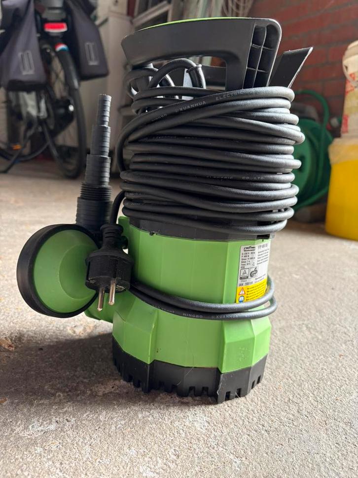 Dompelpomp nieuw, Tuin en Terras, Waterpompen, Zo goed als nieuw, Ophalen