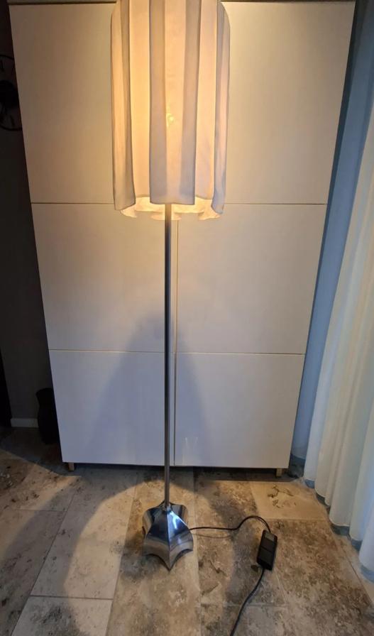 Jan des Bouvrie Madonna vloerlampen set van 2, Huis en Inrichting, Ophalen of Verzenden, Zo goed als nieuw, Metaal, 150 tot 200 cm