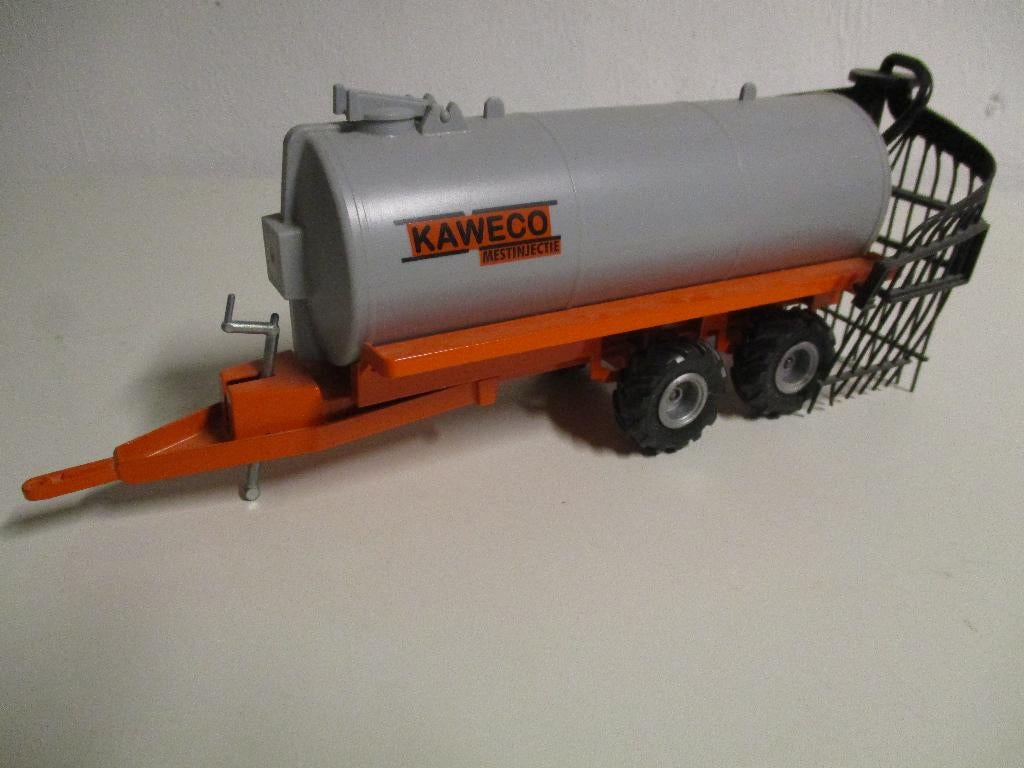 Siku Kaweco giertank met bemester, Hobby en Vrije tijd, Modelauto's | 1:32, Ophalen of Verzenden, Gebruikt, Tractor of Landbouw