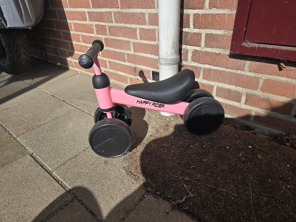 Loopfiets, Kinderen en Baby's, Speelgoed | Buiten | Voertuigen en Loopfietsen, Ophalen, Zo goed als nieuw, Loopfiets