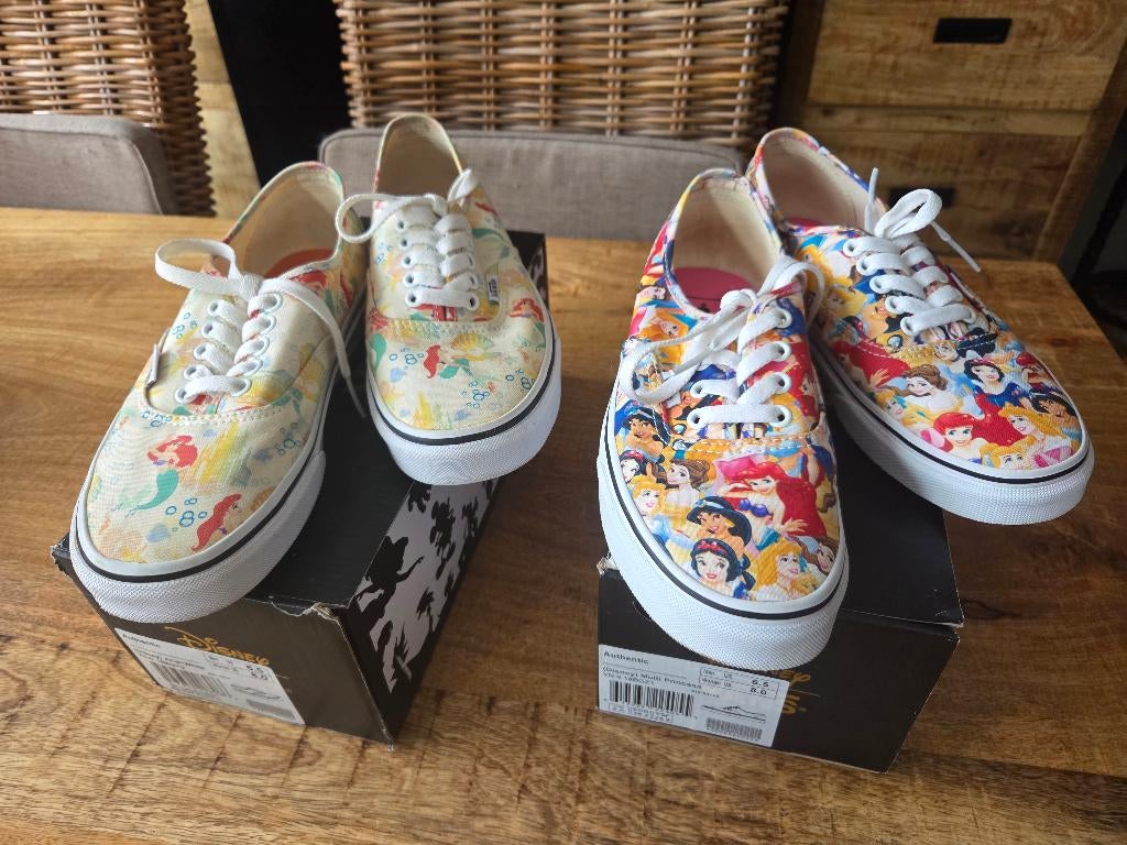 Vans authentic disney maat 38,5, Ophalen, Zwart, Vans, Sneakers of Gympen