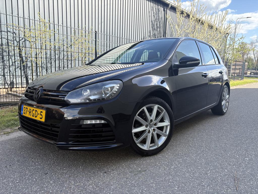Volkswagen Golf 1.2 TSI Highline BlueMotion / LEER / R20 PAK, Auto's, Volkswagen, Voorwielaandrijving, Euro 5, Gebruikt, 4 cilinders
