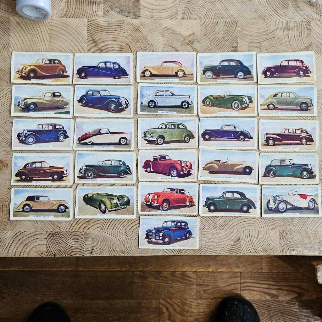 26 vintage sigarettenkaarten met auto's, Ophalen of Verzenden