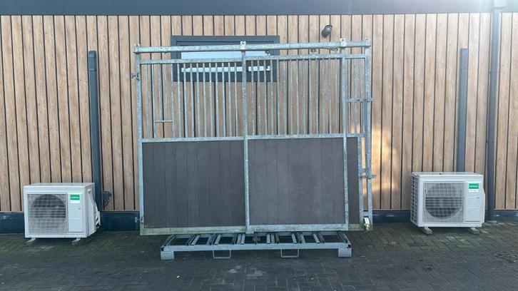6 voorwanden 3m/2.5m | 11 tussenwanden 3m | Goede staat, Dieren en Toebehoren, Stalling en Weidegang, Opfok, Stalling, Weidegang