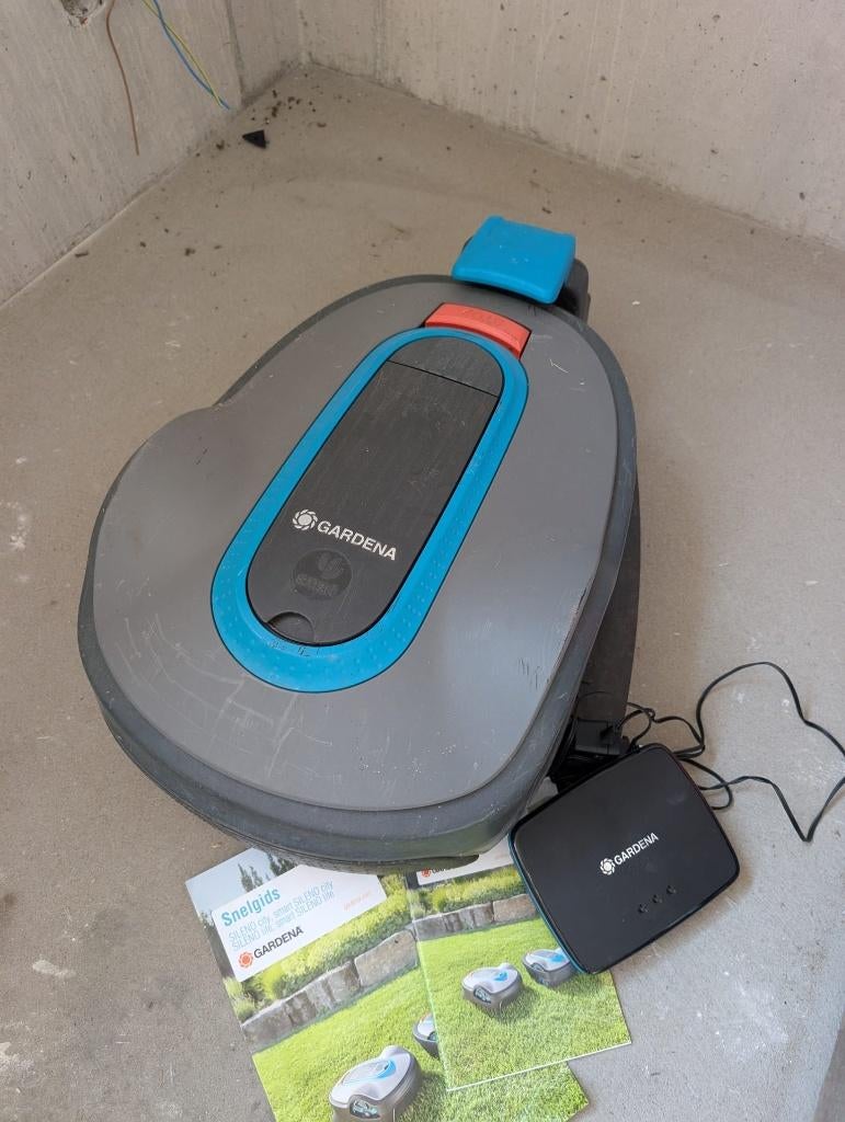 Gardena robotmaaier – Smart model voor 1000 m² – compleet, Ophalen, Gebruikt, Bestuurbaar via app, 20 tot 25 cm