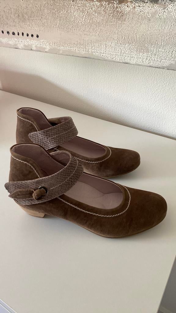 Poccopozza schoenen leder maat 38,5 nieuw !!, Kleding | Dames, Schoenen, Ophalen of Verzenden, Nieuw, Bruin