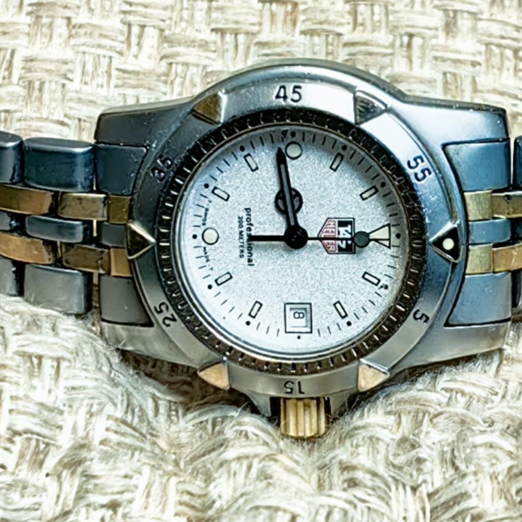Tag Heuer Professional 1500 Series 27mm SteelGranite Dial, Flex Ltd., Zo goed als nieuw, https://flex.com/contact-us, Nobelstraat 10, 5807 GA Oostrum LB, Limburg, Nederland