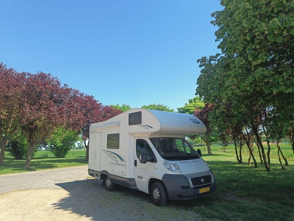MC Louis M700 Camper (2007), Alkoof, Ringverwarming, Fiat, Treinzit