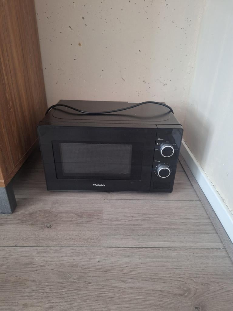 Tomado magnetron, Witgoed en Apparatuur, Magnetrons, Ophalen