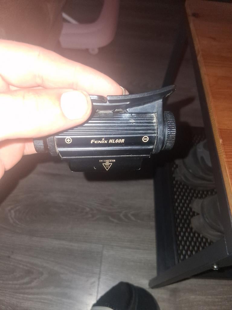 Fenix HL60R Oplaadbare Hoofdlamp, Ophalen of Verzenden, Gebruikt, Accu