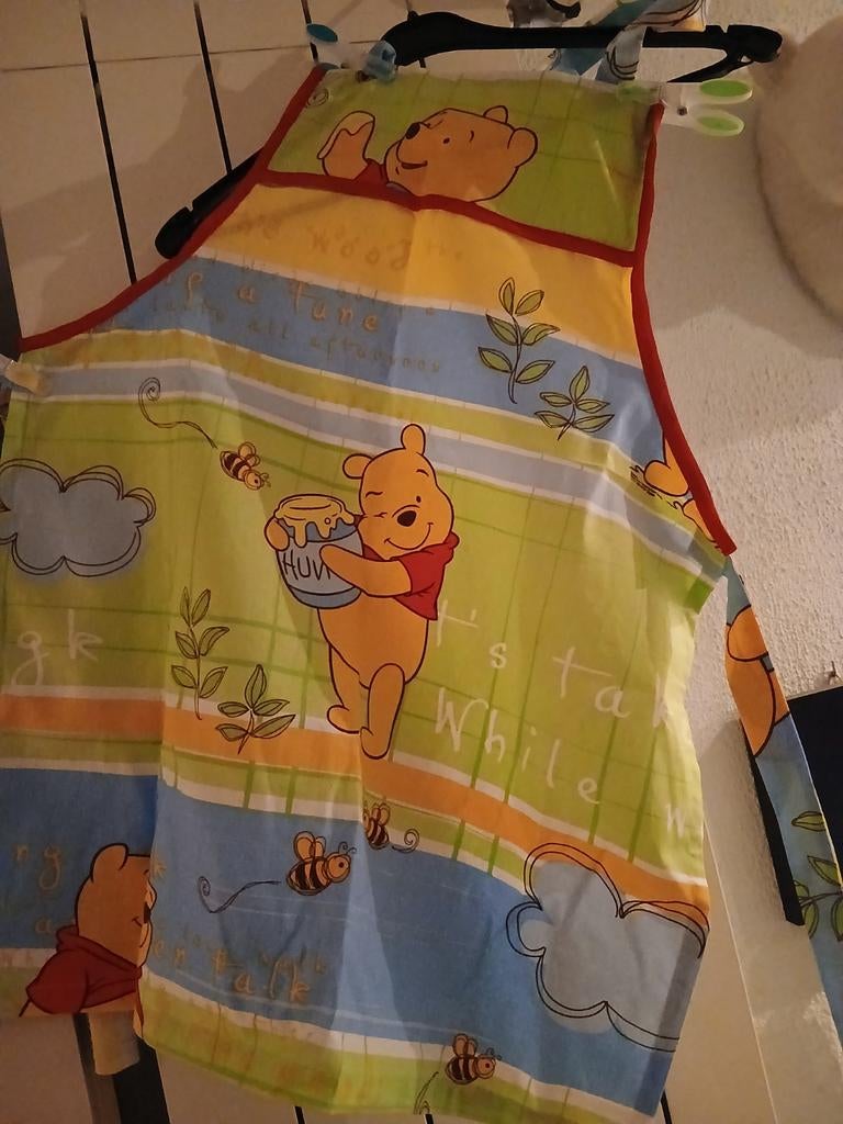 Leuk Winnie de Poeh Schort voor Kinderen, Kinderen en Baby's, Kinderkleding | Overige, Ophalen of Verzenden, Nieuw, Disney, Jongen of Meisje