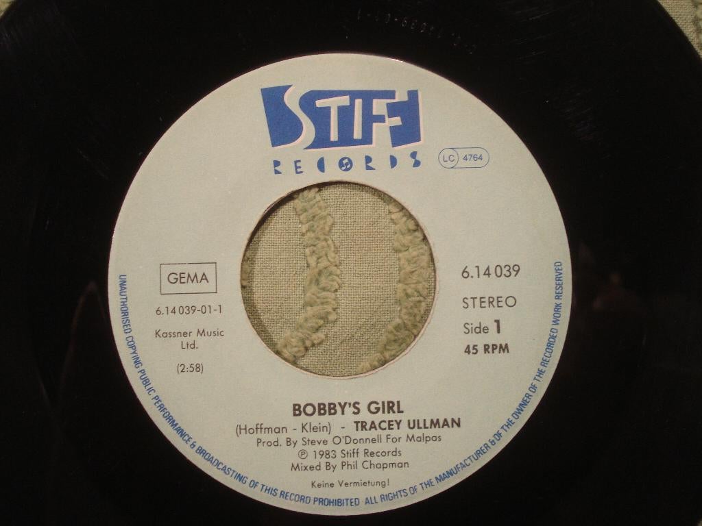 Tracey Ullman 7" Vinyl Single: ‘Bobby’s girl’ (Duitsland), 7 inch, Single, Ophalen of Verzenden, Zo goed als nieuw
