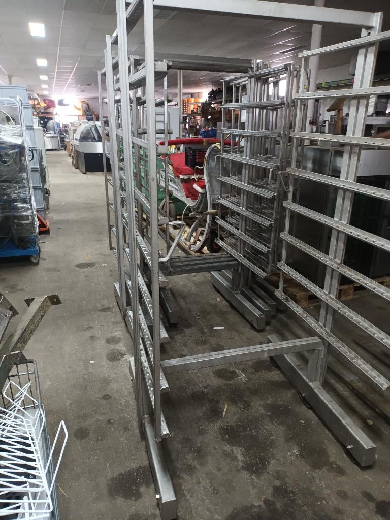 Worstrekken rvst 115x102x200 cm (3 stuks), Ophalen of Verzenden, Gebruikt, 25 tot 50 cm, Minder dan 100 cm