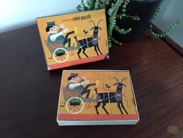 Vintage Houten Mini Puzzle Puzzel beschikbaar voor biedingen