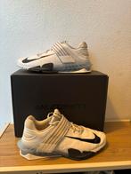 Nike Savaleos, Verzenden, Gebruikt, Overige typen