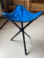 Driepoot Campingkrukje blauw opvouwbare kruk, Ophalen of Verzenden, Gebruikt, Campingstoel