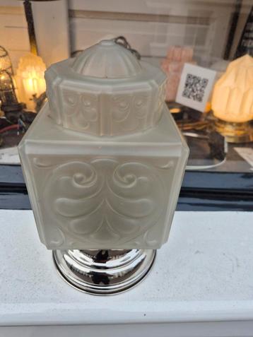 Grote partij oud art deco plafondlamp bureaulamp pendellamp  beschikbaar voor biedingen