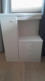 Nachtkastje Wit Mdf. 60 cm breed 73 cm hoog., Ophalen