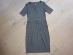 grijze jurk Kyra & Ko maat M, Kleding | Dames, Jurken, Maat 38/40 (M), Ophalen of Verzenden, Knielengte, Kyra & Ko