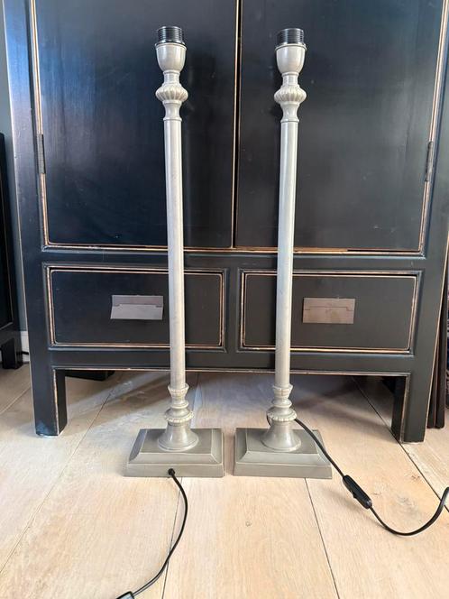 2 lampen voeten taupe-grijs 70 cm hoog, Huis en Inrichting, Lampen | Vloerlampen, Zo goed als nieuw, Minder dan 100 cm, Ophalen of Verzenden