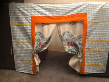 Speeltent beschikbaar voor biedingen