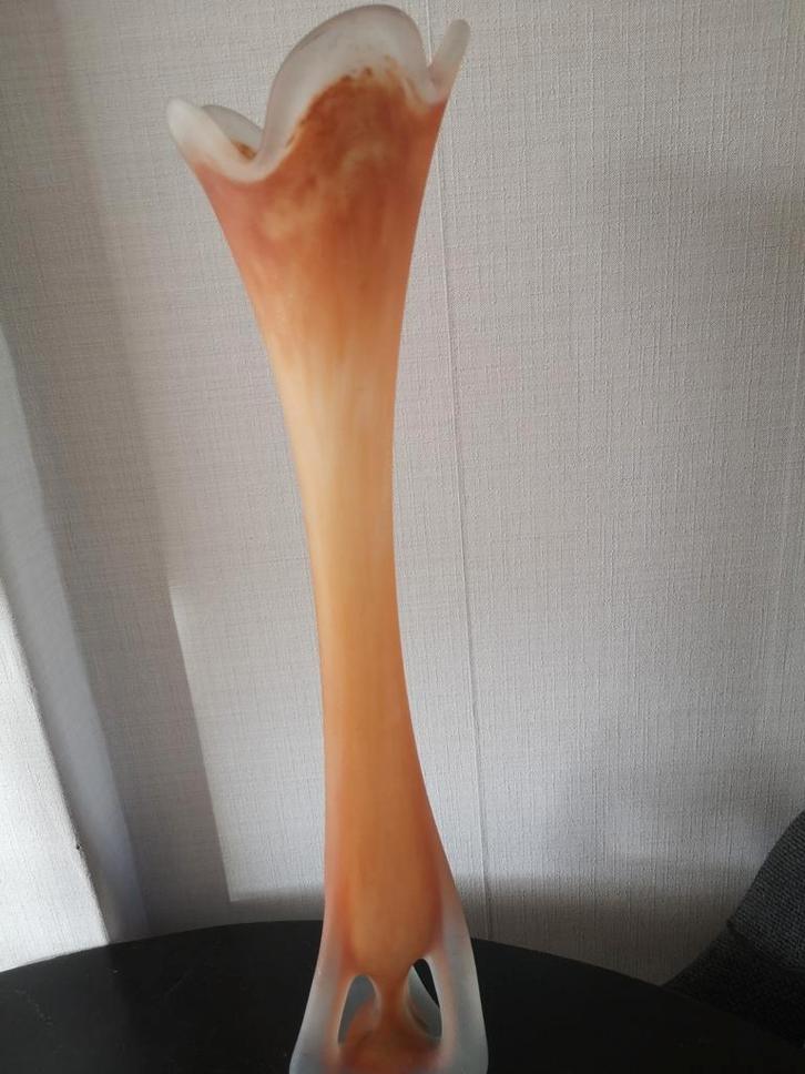 Elegante design Oranje Glazen(waarschijnlijk) Fidrio Vaas, Antiek en Kunst, Antiek | Vazen, Ophalen of Verzenden