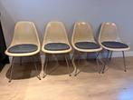 Vier stuks Eames Herman Miller Vitra fiberglass DSX, Huis en Inrichting, Stoelen, Ophalen of Verzenden, Zo goed als nieuw, Wit