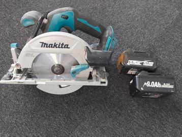 Makita DHS680 met 2 accu's  beschikbaar voor biedingen