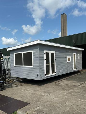Zaro 9 meter Lessenaar chalet te koop | stacaravan te koop beschikbaar voor biedingen