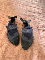 Dechatlon bouldering shoes, Sport en Fitness, Klimsport, Ophalen, Zo goed als nieuw, Klimsportschoenen