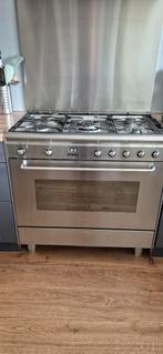 Smeg gasfornuis 5 pits, Witgoed en Apparatuur, Fornuizen, Gebruikt, 60 cm of meer, Ophalen of Verzenden, Gas