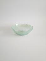 Pasari groen glas schaaltje brocante servies, Ophalen of Verzenden, Zo goed als nieuw, Rond, Glas