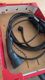 Originele Volvo 220v Laadkabel - Nieuwstaat!, Auto-onderdelen, Elektronica en Kabels, Ophalen of Verzenden, Nieuw, Volvo