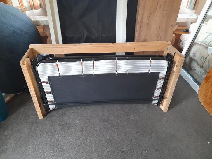 Opklapbed met ombouw voor stacaravan, Caravans en Kamperen, Caravan accessoires, Ophalen