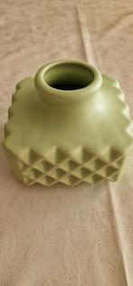 Groen Vaasje met Geometrisch Patroon, Ophalen of Verzenden