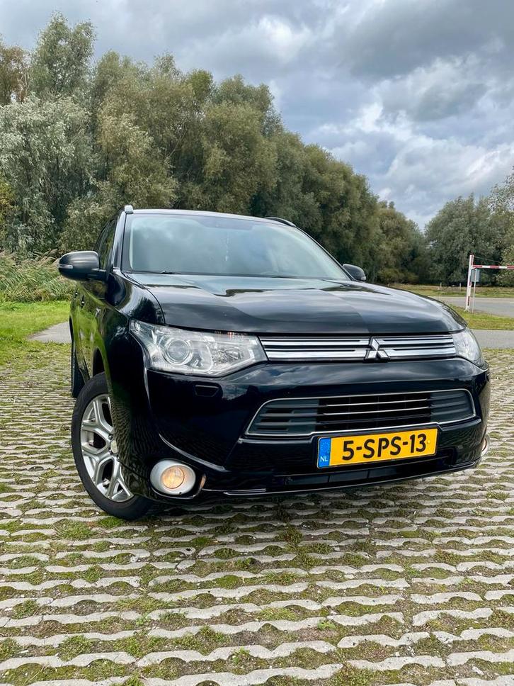 Mitsubishi Outlander 2.0 Dohc Mivec Phev 203pk 4WD CVT 5P, Auto's, Mitsubishi, Particulier, Outlander, 4x4, ABS, Achteruitrijcamera