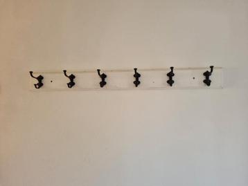 Kapstok  beschikbaar voor biedingen