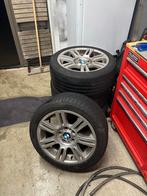 17 Inch breedte set zomer met velg van BMW 318 Touring E91, Ophalen, Gebruikt, 255 mm, Banden en Velgen