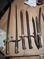 Collectie WO1 en WO2,  9 prachtige stukken. origineel, Verzamelen, Ophalen of Verzenden, Landmacht, Nederland, Embleem of Badge