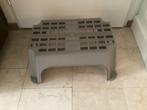 Te koop degelijk opstapje 23 cm hoog € 4.=, Ophalen of Verzenden, Zo goed als nieuw